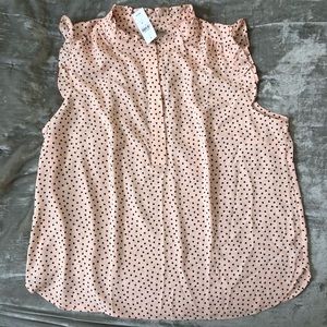 LOFT Tops - HEART RUFFLE HENLEY SHELL LOFT Tops - HEART RUFFLE HENLEY SHELL